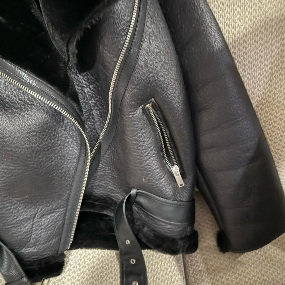 Women's Black Shearling Jacket - Picture 2 of 3